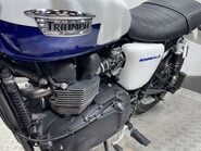 Triumph Bonneville 2015 32K NEW MOT SERVICED RETRO 18