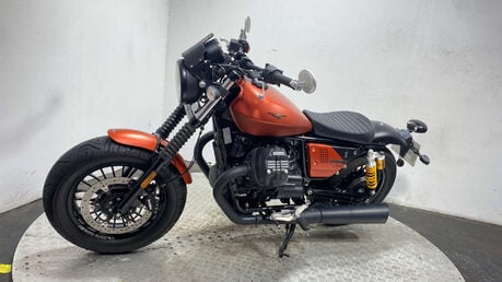 Moto Guzzi V9 2019 ONLY 1K NEW MOT SERVICED 36