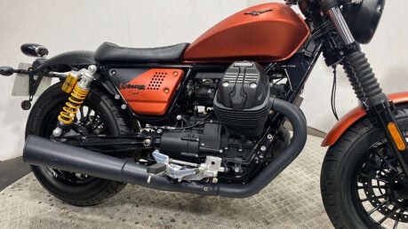 Moto Guzzi V9 2019 ONLY 1K NEW MOT SERVICED 12