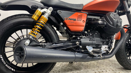 Moto Guzzi V9 2019 ONLY 1K NEW MOT SERVICED 9