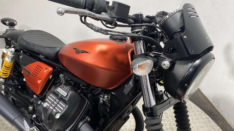 Moto Guzzi V9 2019 ONLY 1K NEW MOT SERVICED 19