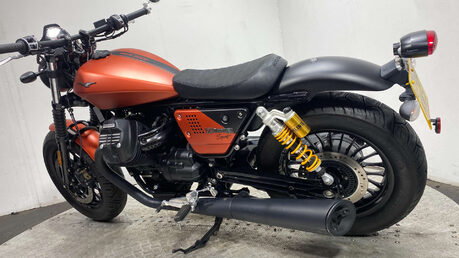 Moto Guzzi V9 2019 ONLY 1K NEW MOT SERVICED 43