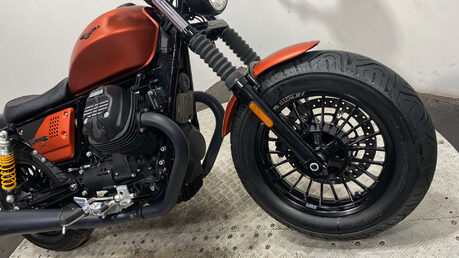 Moto Guzzi V9 2019 ONLY 1K NEW MOT SERVICED 14