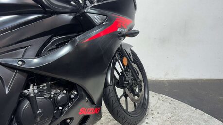 Suzuki GSX-R125 2018 21K NEW MOT WARRANTY SPORTS 125CC 18