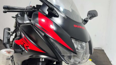 Suzuki GSX-R125 2018 21K NEW MOT WARRANTY SPORTS 125CC 10