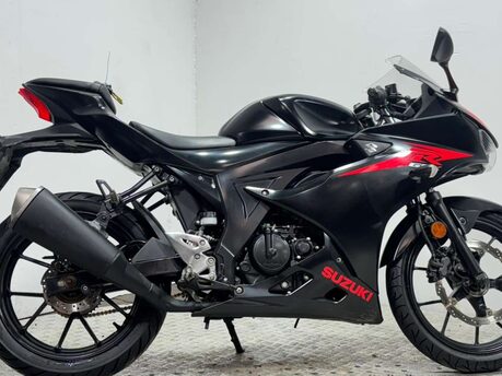 Suzuki GSX-R125 2018 21K NEW MOT WARRANTY SPORTS 125CC