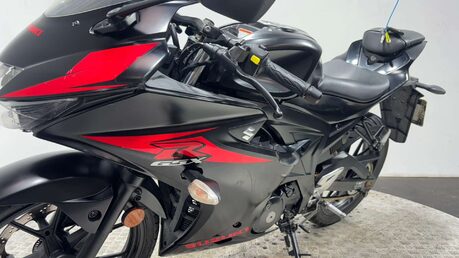 Suzuki GSX-R125 2018 21K NEW MOT WARRANTY SPORTS 125CC 8