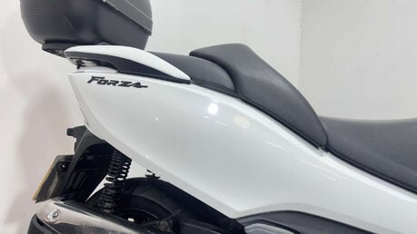 Honda Forza 2013 25K NEW MOT WARRANTY MAXI SCOOTER 21