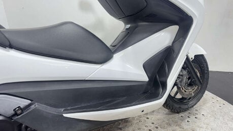Honda Forza 2013 25K NEW MOT WARRANTY MAXI SCOOTER 14
