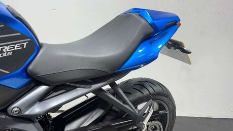 Triumph Street Triple 2013 18K VERY CLEAN WARRANTY 675CC 16