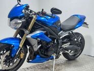 Triumph Street Triple 2013 18K VERY CLEAN WARRANTY 675CC 4