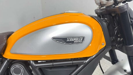 Ducati Scrambler 800 2016 ONLY 2K SERVICED NEW MOT 803CC 33