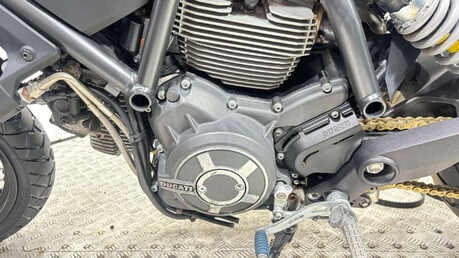 Ducati Scrambler 800 2016 ONLY 2K SERVICED NEW MOT 803CC 28