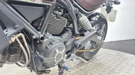 Ducati Scrambler 800 2016 ONLY 2K SERVICED NEW MOT 803CC 15