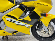 Honda CBR 2001 32K VERY CLEAN NEW MOT WARRANTY 30