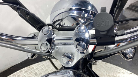 Kawasaki VN 800 CLASSIC 2006 ONLY 6K NEW MOT CRUISER 38