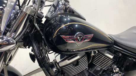 Kawasaki VN 800 CLASSIC 2006 ONLY 6K NEW MOT CRUISER 45