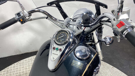 Kawasaki VN 800 CLASSIC 2006 ONLY 6K NEW MOT CRUISER 34
