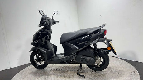 Yamaha Rayzr 125 2024 2K 125CC SCOOTER SERVICED 2