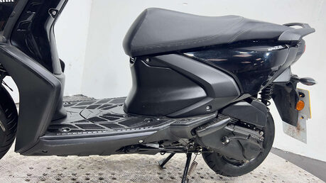 Yamaha Rayzr 125 2024 2K 125CC SCOOTER SERVICED 12