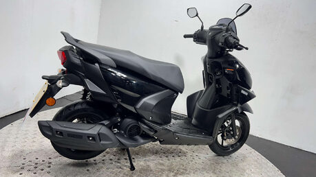 Yamaha Rayzr 125 2024 2K 125CC SCOOTER SERVICED 3