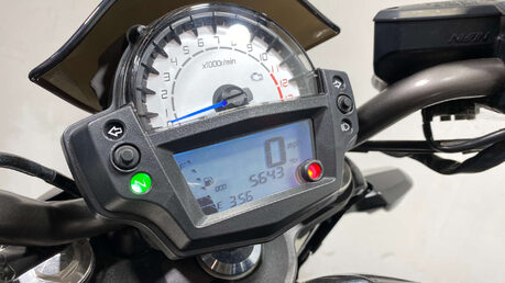 Kawasaki Er ER650 NAKED 2013 ONLY 5K A2 COMMUTER BIKE 44