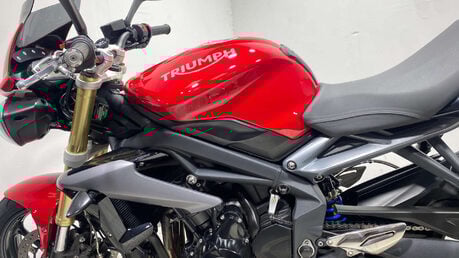 Triumph Street Triple OUTSTANDING CONDITION 2015 4K 38