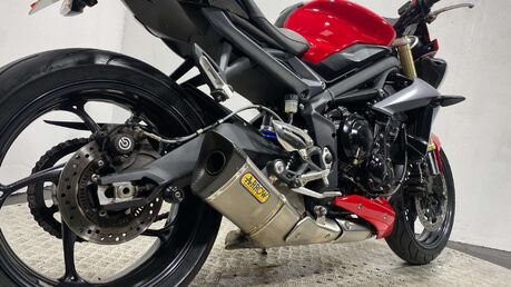 Triumph Street Triple OUTSTANDING CONDITION 2015 4K 9