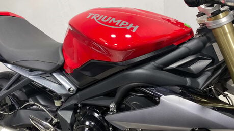 Triumph Street Triple OUTSTANDING CONDITION 2015 4K 17