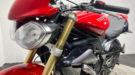 Triumph Street Triple OUTSTANDING CONDITION 2015 4K 33