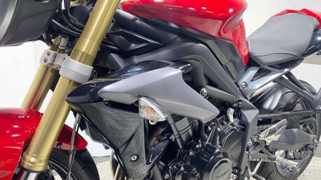 Triumph Street Triple OUTSTANDING CONDITION 2015 4K 32