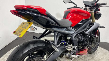 Triumph Street Triple OUTSTANDING CONDITION 2015 4K 3