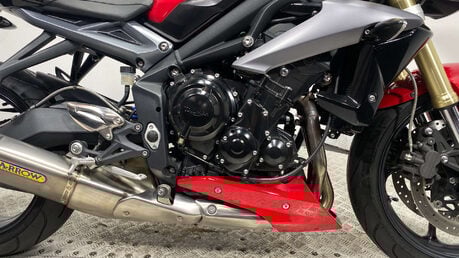 Triumph Street Triple OUTSTANDING CONDITION 2015 4K 18