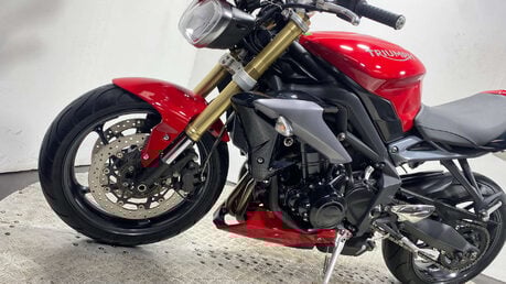 Triumph Street Triple OUTSTANDING CONDITION 2015 4K 28