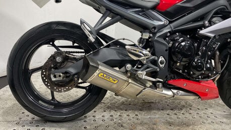 Triumph Street Triple OUTSTANDING CONDITION 2015 4K 14