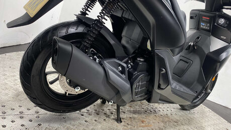 Voge SR 125 2025 44 MILES UNMARKED ROAD REGISTERED 125CC 8