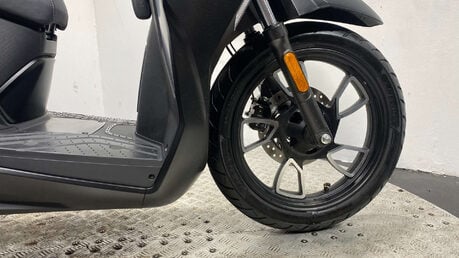 Voge SR 125 2025 44 MILES UNMARKED ROAD REGISTERED 125CC 18