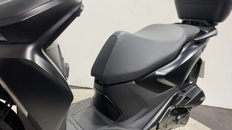 Voge SR 125 2025 44 MILES UNMARKED ROAD REGISTERED 125CC 38