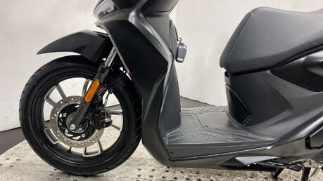 Voge SR 125 2025 44 MILES UNMARKED ROAD REGISTERED 125CC 40