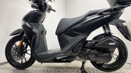 Voge SR 125 2025 44 MILES UNMARKED ROAD REGISTERED 125CC 46