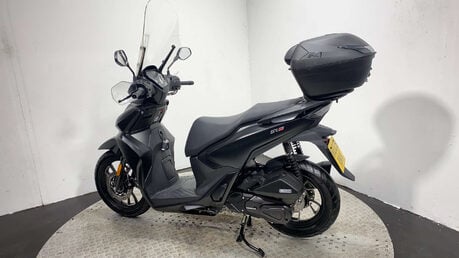 Voge SR 125 2025 44 MILES UNMARKED ROAD REGISTERED 125CC 6