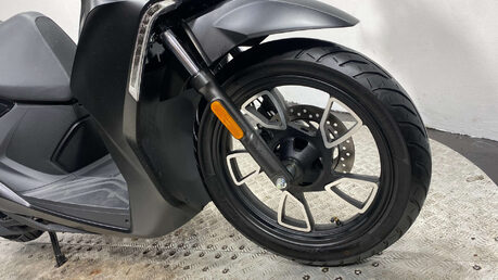 Voge SR 125 2025 44 MILES UNMARKED ROAD REGISTERED 125CC 21