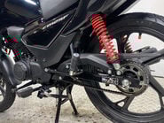 Honda CB 2024 only 659 miles serviced 125cc learner bike 43
