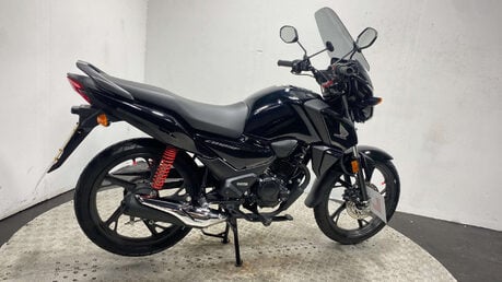 Honda CB 2024 only 659 miles serviced 125cc learner bike 3