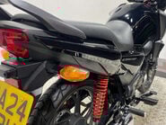 Honda CB 2024 only 659 miles serviced 125cc learner bike 7