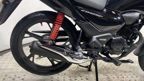 Honda CB 2024 only 659 miles serviced 125cc learner bike 11