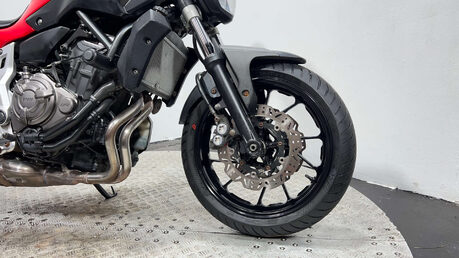 Yamaha MT-07 2014 29k NEW MOT SERVICED WARRANTY A2 700CC 15