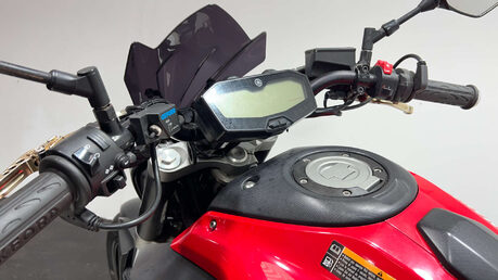 Yamaha MT-07 2014 29k NEW MOT SERVICED WARRANTY A2 700CC 38