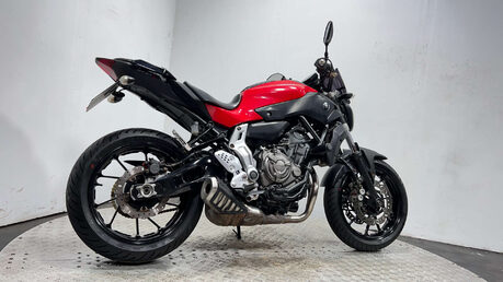 Yamaha MT-07 2014 29k NEW MOT SERVICED WARRANTY A2 700CC 3