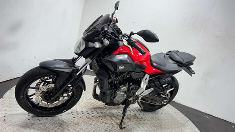 Yamaha MT-07 2014 29k NEW MOT SERVICED WARRANTY A2 700CC 39